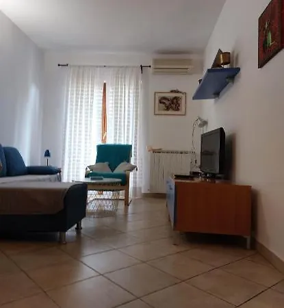 Graciela Apartment